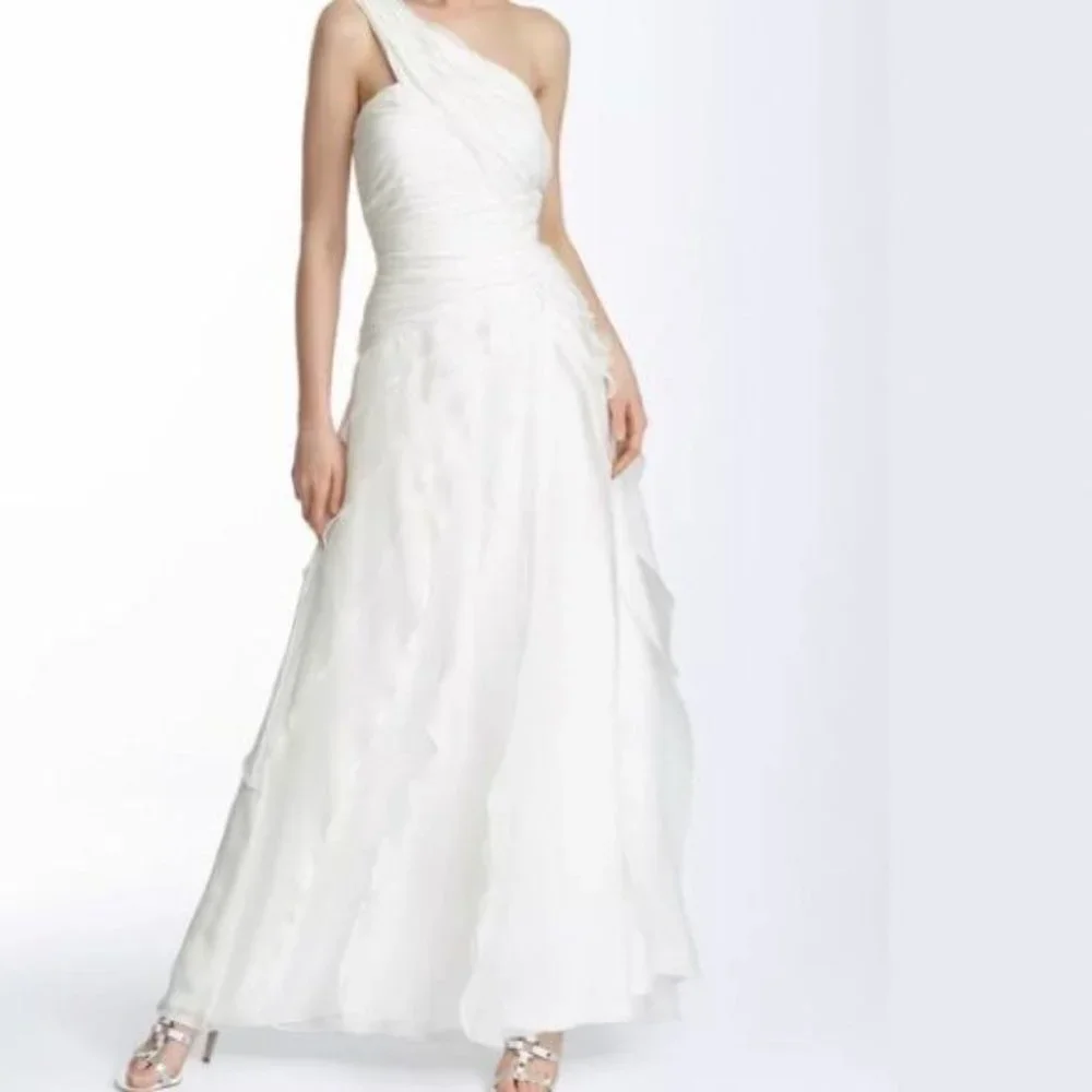 Tadashi Shoji One Shoulder Ivory Chiffon Gown / Wedding Dress Size 12 - Picture 2 of 10